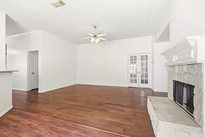 6208 Eagle Creek Drive, Flower Mound, TX 75028 - Photo 9