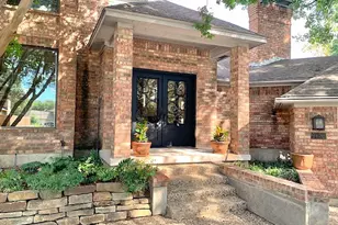 9126 Cochran Heights Dr, Dallas, TX 75220 - Photo 1