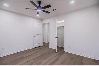 1019 E Walnut Street, Hillsboro, TX 76645 - Photo 17