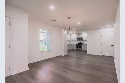 1019 E Walnut Street, Hillsboro, TX 76645 - Photo 7