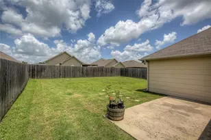 126 Comanche Dr, Greenville, TX 75402 - Photo 21