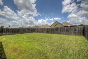 126 Comanche Dr, Greenville, TX 75402 - Photo 23