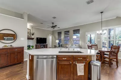 2136 Fountain Drive, Lewisville, TX 75067 - Photo 3