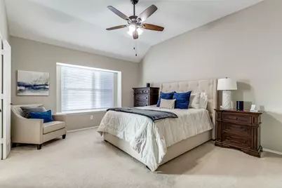 2136 Fountain Drive, Lewisville, TX 75067 - Photo 17