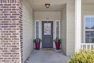 711 Denali Ct, Tolar, TX 76476 - Photo 3