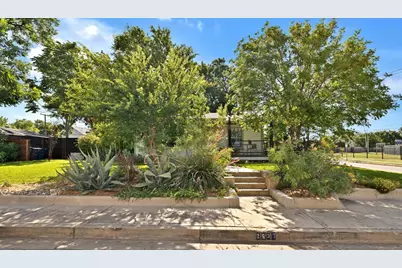 2837 Townsend Drive, Fort Worth, TX 76110 - Photo 7