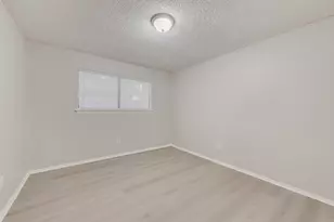 1704 Fieldstone Ct, Arlington, TX 76018 - Photo 13