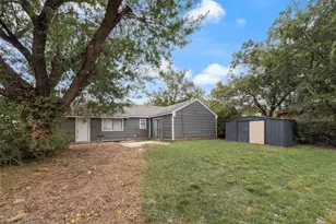 1704 Fieldstone Ct, Arlington, TX 76018 - Photo 17