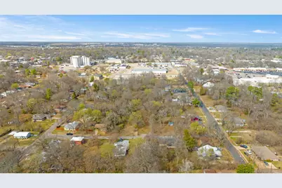 1080 Hearon Street E, Paris, TX 75460 - Photo 33