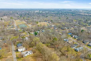 1080 Hearon Street E, Paris, TX 75460 - Photo 29
