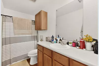 921 Cody Court, River Oaks, TX 76114 - Photo 13