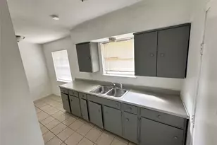 4916 McDougal St, Greenville, TX 75401 - Photo 5