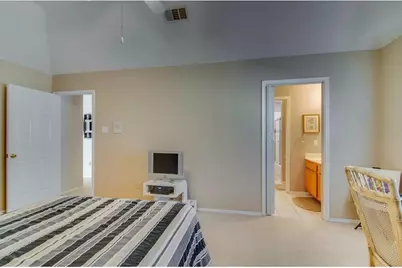 3825 Cochran Drive, Carrollton, TX 75010 - Photo 31