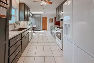 4 Circle Dr, Teague, TX 75860 - Photo 3