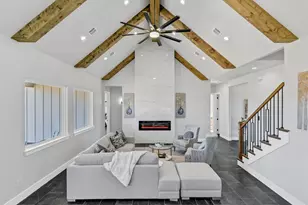 520 Highview Ct, Godley, TX 76044 - Photo 3