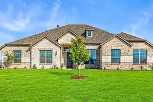 8335 Forest Glade Dr, Greenville, TX 75402 - Photo 1