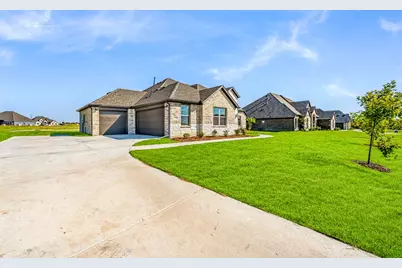 8355 Forest Glade, Greenville, TX 75402 - Photo 3