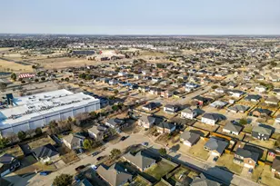 198 Brandie Mac Ln, Waxahachie, TX 75165 - Photo 33