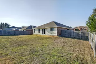 198 Brandie Mac Ln, Waxahachie, TX 75165 - Photo 25