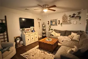 700 N Spears St, Alvarado, TX 76009 - Photo 3