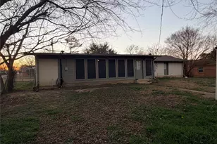 700 N Spears St, Alvarado, TX 76009 - Photo 27