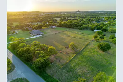 540 W County Road 714, Burleson, TX 76028 - Photo 1