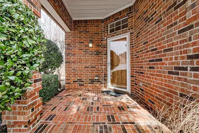 2325 Point Star Drive, Arlington, TX 76001 - Photo 3