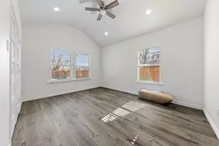 2330 Idaho Ave, Dallas, TX 75216 - Photo 17