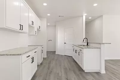 2330 Idaho Avenue, Dallas, TX 75216 - Photo 13