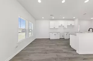 2330 Idaho Ave, Dallas, TX 75216 - Photo 11