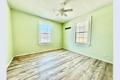 311 S Watson Street, Alvarado, TX 76009 - Photo 5