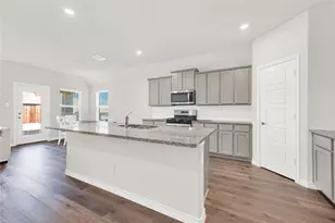 9713 Quail Pointe Rd, Aubrey, TX 76227 - Photo 9