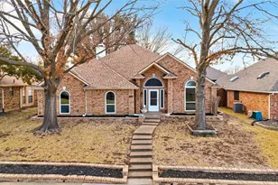 1316 Royal Palm Ln, Carrollton, TX 75007 - Photo 31