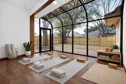 1316 Royal Palm Lane, Carrollton, TX 75007 - Photo 27