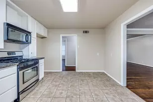 1708 Arrow Ln, Garland, TX 75042 - Photo 7