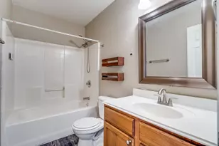 424 Heritage Dr, Crowley, TX 76036 - Photo 17