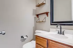 424 Heritage Dr, Crowley, TX 76036 - Photo 21