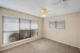 5723 Sage Bloom Dr, Arlington, TX 76017 - Photo 17