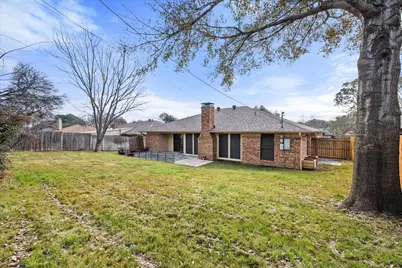 5723 Sage Bloom Drive, Arlington, TX 76017 - Photo 23