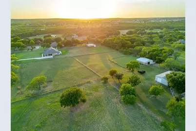 570 W County Road 714, Burleson, TX 76028 - Photo 3