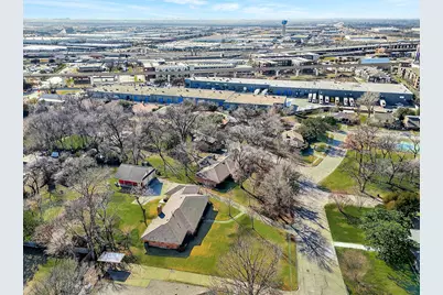 1506 Ross Avenue, Carrollton, TX 75006 - Photo 37