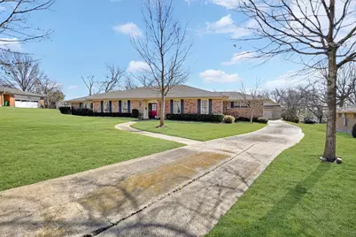 1506 Ross Avenue, Carrollton, TX 75006 - Photo 3