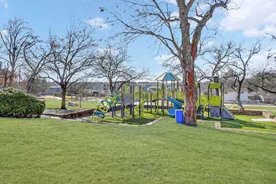 1506 Ross Avenue, Carrollton, TX 75006 - Photo 39