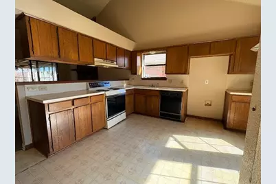 6012 Laci Lane, Wichita Falls, TX 76310 - Photo 3