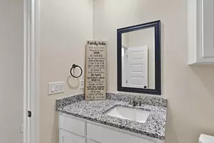 415 Martin Luther King Jr St, Sulphur Springs, TX 75482 - Photo 15