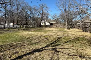 216 W Marshall St, Palmer, TX 75152 - Photo 25
