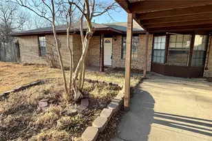 216 W Marshall St, Palmer, TX 75152 - Photo 3