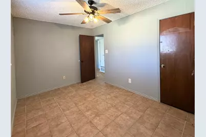 216 W Marshall Street, Palmer, TX 75152 - Photo 17