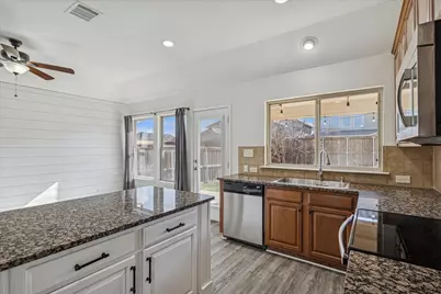 1405 Mesa Flats Drive, Fort Worth, TX 76052 - Photo 11