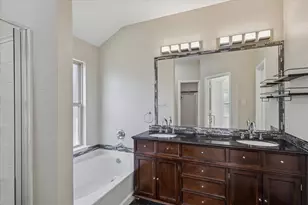 1405 Mesa Flats Dr, Fort Worth, TX 76052 - Photo 15